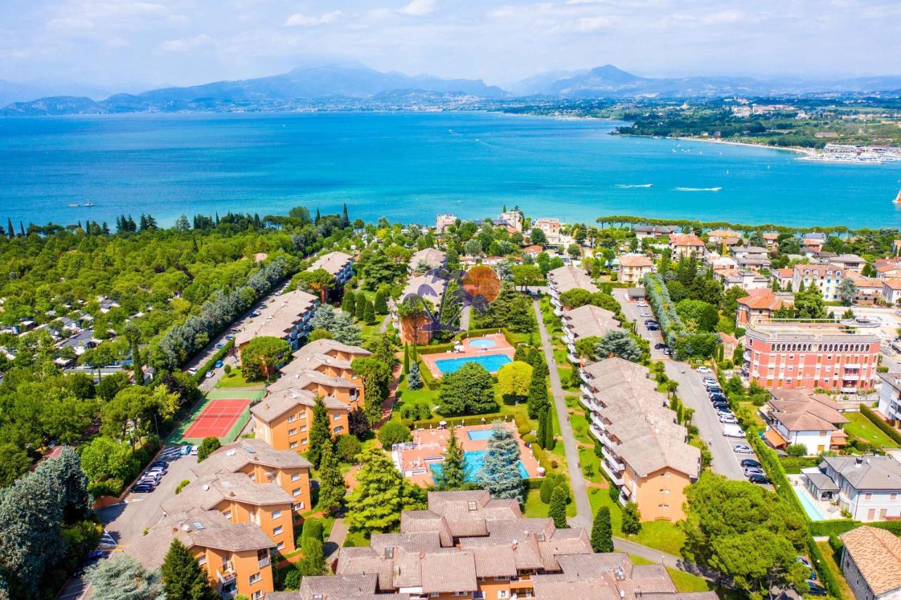 Panorama Apartment Peschiera 佩斯基耶拉德加达 外观 照片