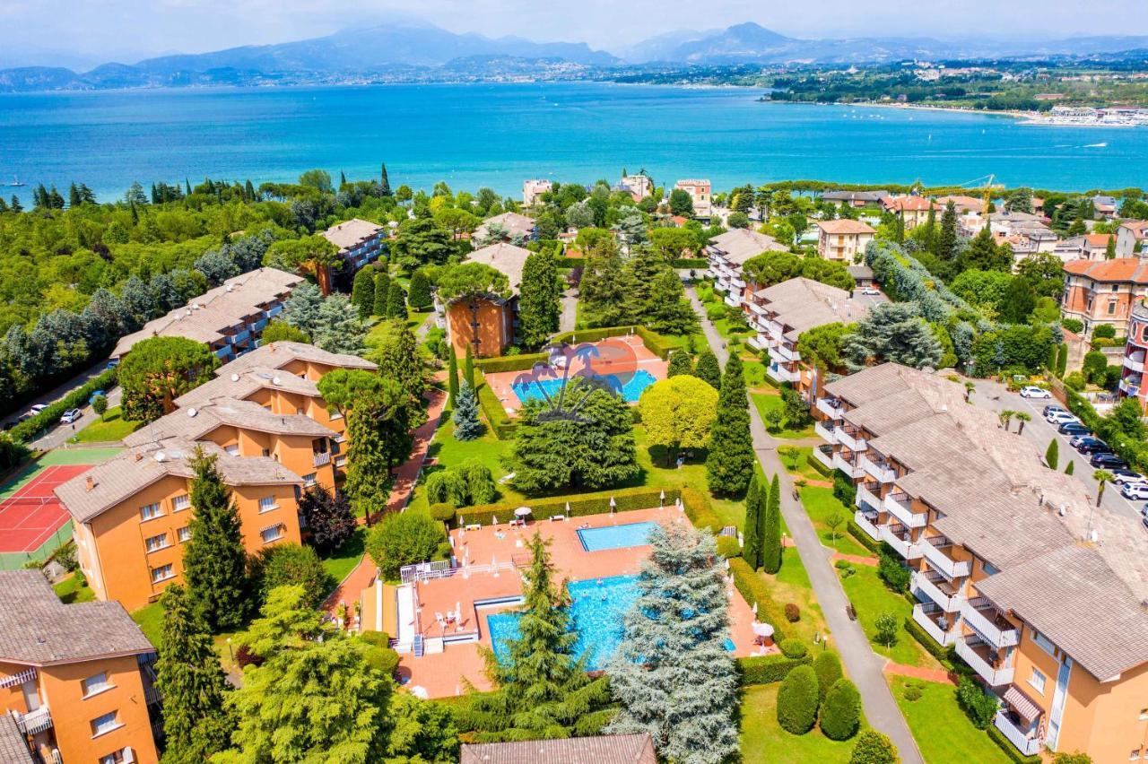 Panorama Apartment Peschiera 佩斯基耶拉德加达 外观 照片